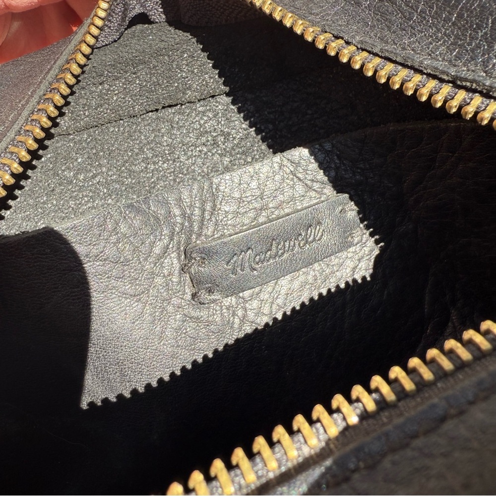 EUC Madewell Black Leather Transport Camera Bag Crossbody - Picture 5 of 9